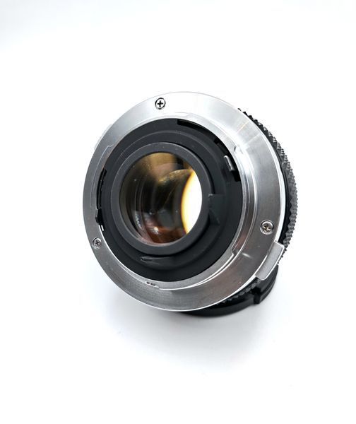 Olympus OM-SYSTEM Zuiko Auto-S 1:1.8 f=50mm