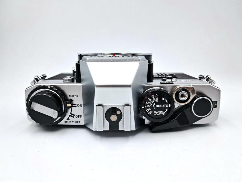 Olympus OM10