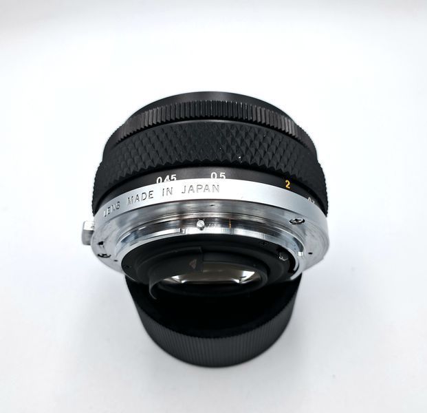 Olympus OM-System Zuiko Auto-S 1:1.8 f=50mm