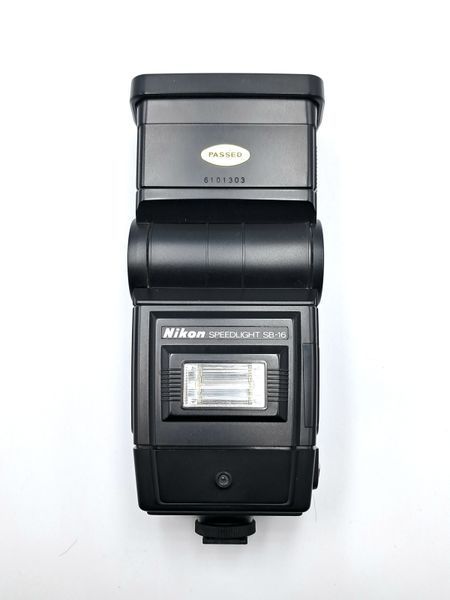 Nikon Speedlight SB-16
