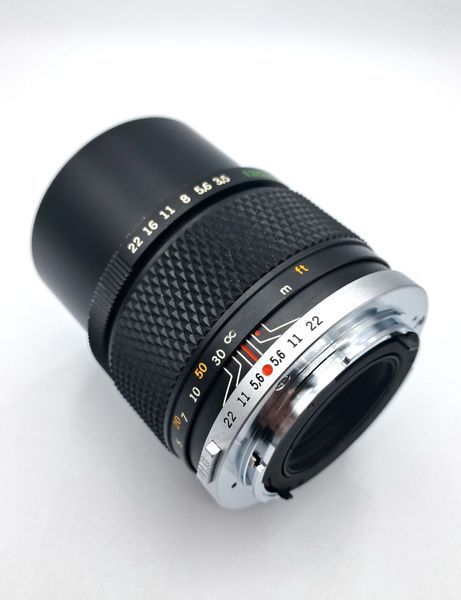 Olympus OM-System Zuiko Auto-T 135mm 1:3.5