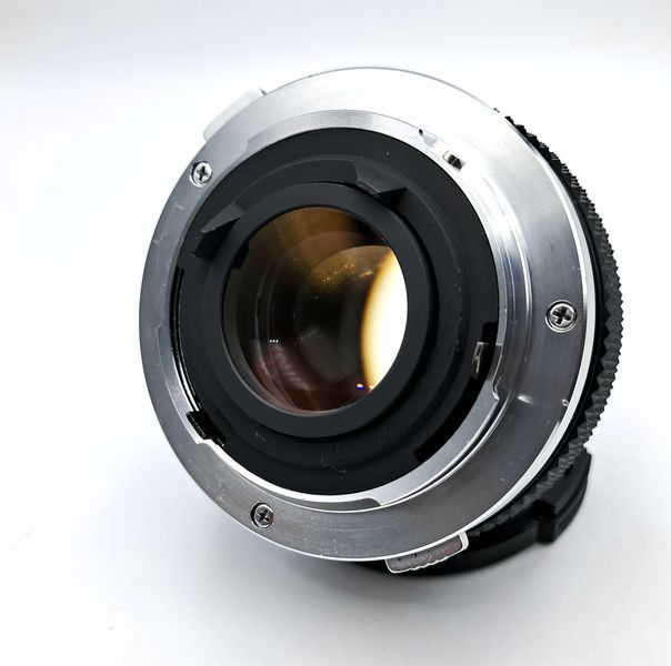 Olympus OM-System Zuiko Auto-S 1:1.8 f=50mm