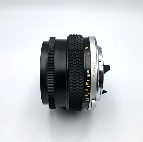 Olympus OM-System Zuiko Auto-S 1:1.8 f=50mm