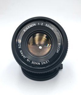 Ricoh Rikenon 1:2 50mm
