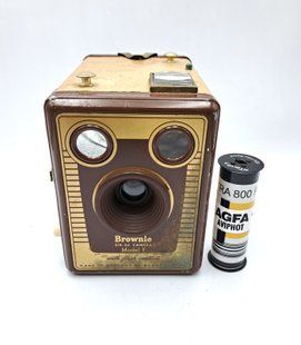 Kodak Six-20 Brownie Model F