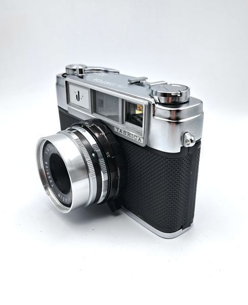 Yashica J