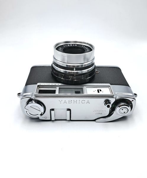 Yashica J