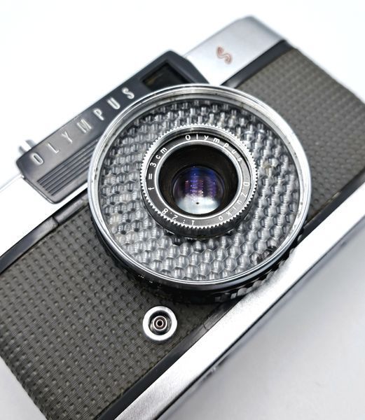 Olympus Pen-EE