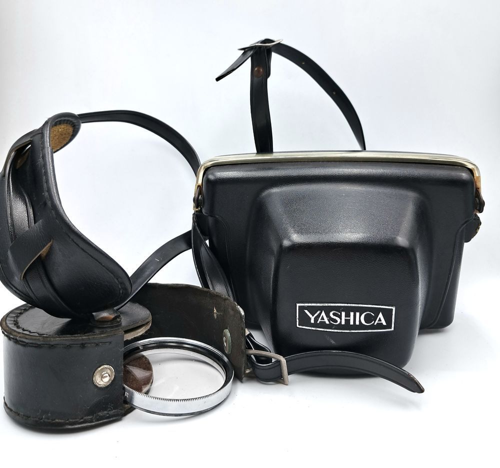 Yashica Minister III