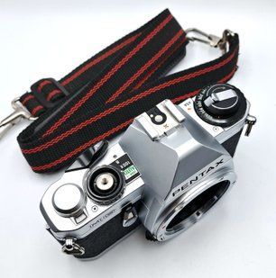 Pentax MG
