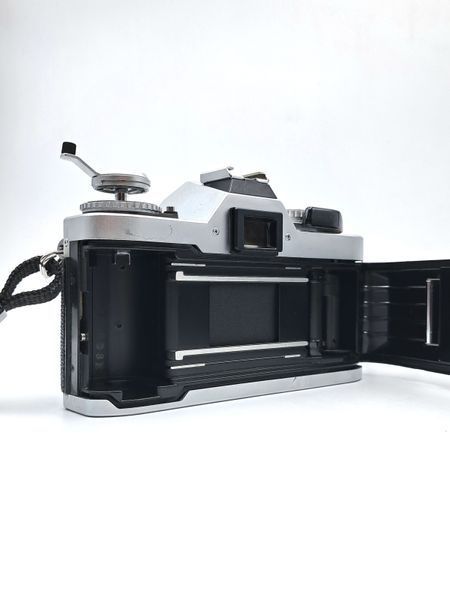 Canon AV1