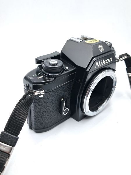 Nikon EM