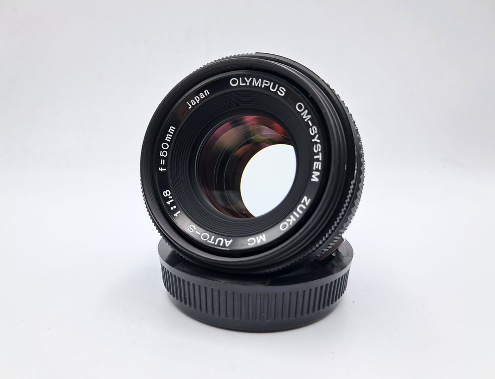 Olympus OM-System Zuiko Auto-S 1:1.8 f=50mm