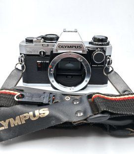 Olympus OM10 + Manual Adapter