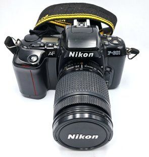 Nikon F-601