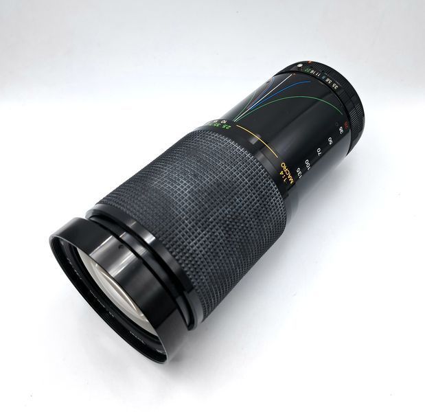 Vivitar 28-200mm 1:3.5-5.3 MC Vacro Focusing Zoom Canon FD