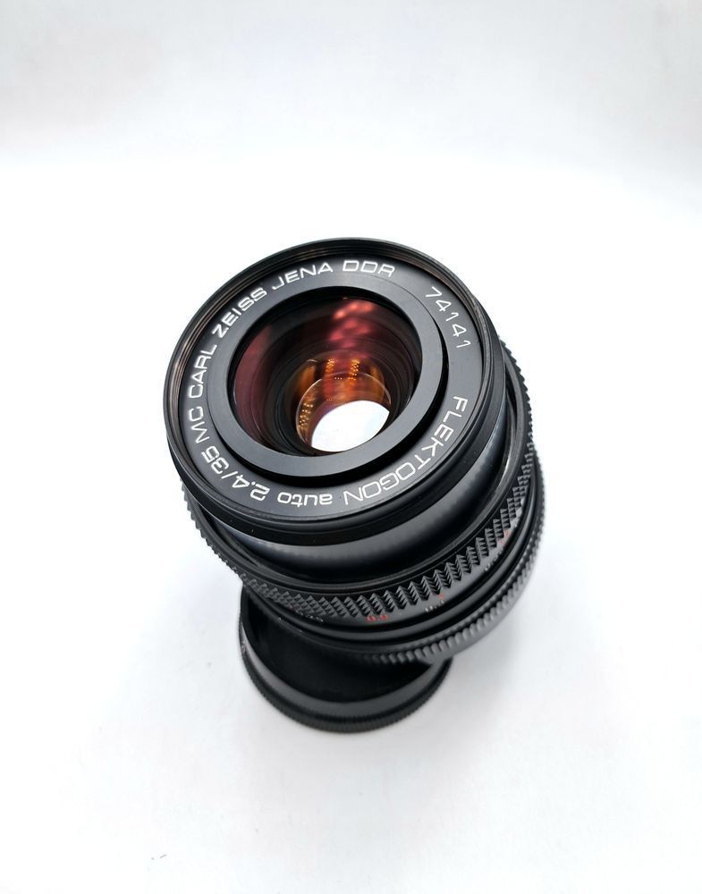 MC Carl Zeiss Jena DDR Flektogon auto 2.4/35