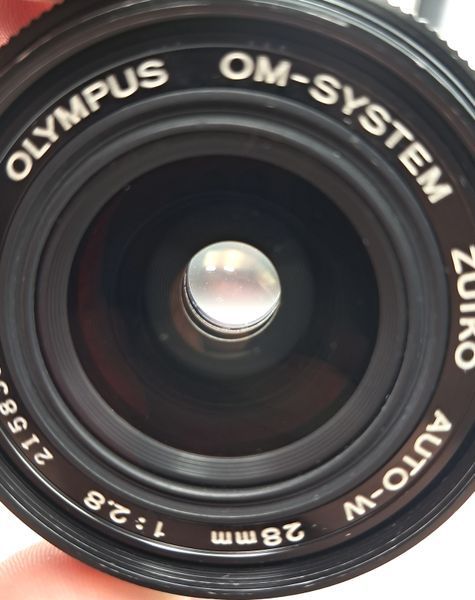 Olympus OM-System Auto-W 28mm 1:2.8