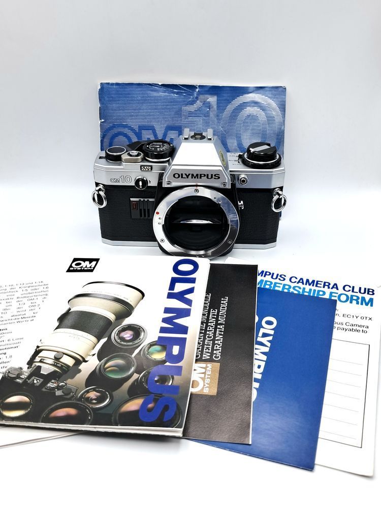 Olympus OM10