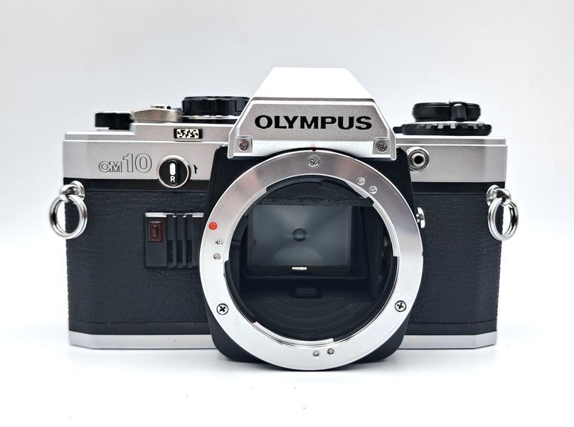 Olympus OM10