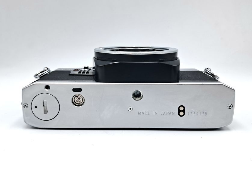 Olympus OM10
