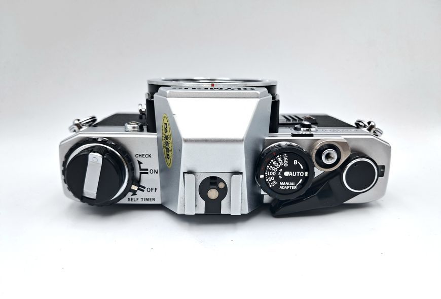 Olympus OM10