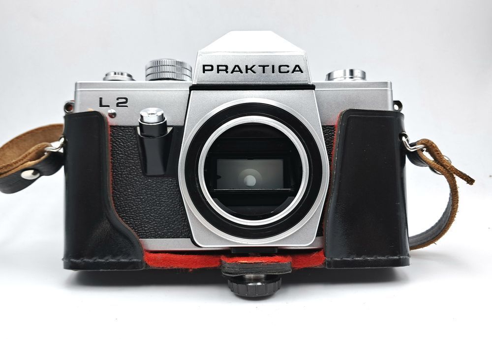 Praktica L2