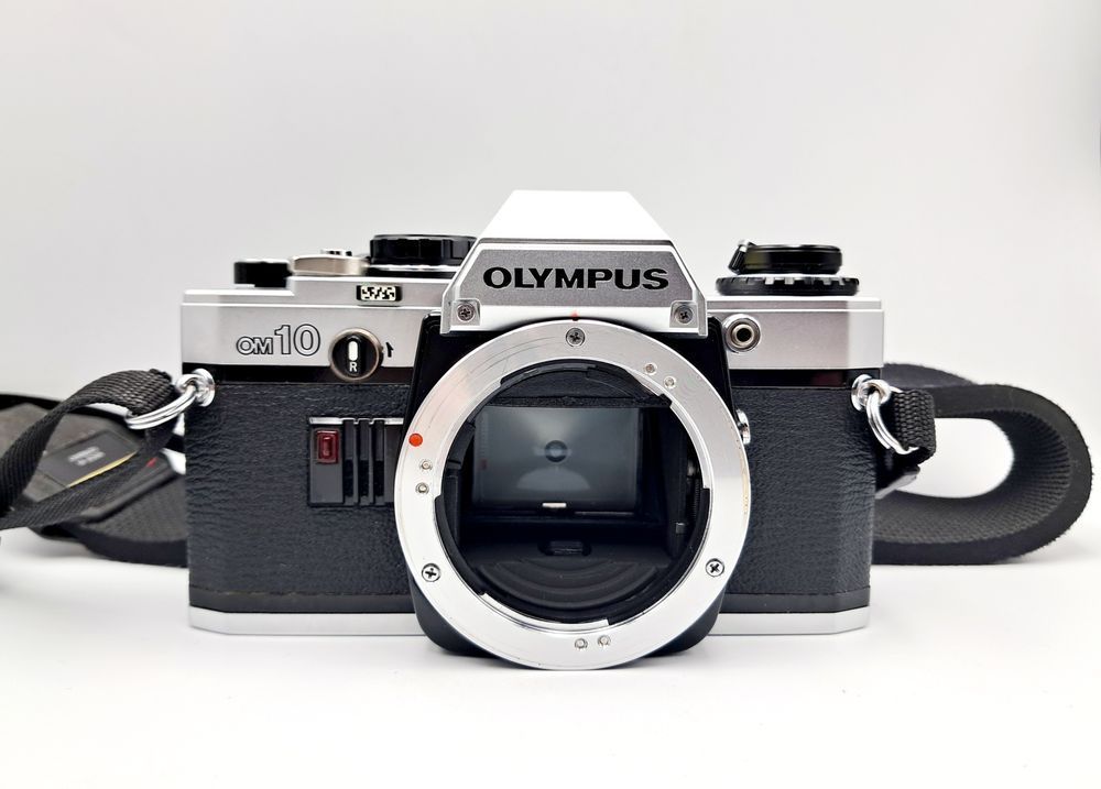 Olympus OM10