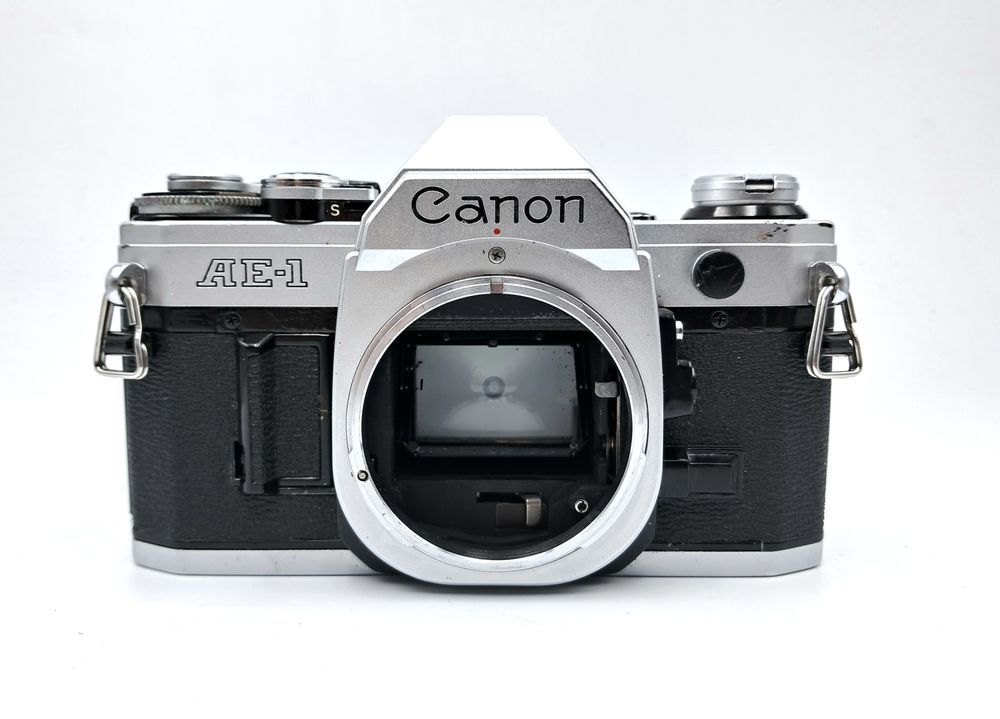 Canon AE-1
