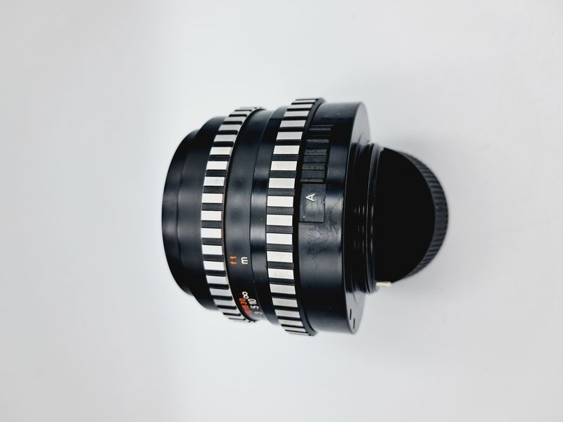 Carl Zeiss Jena Tessar 2.8/50, боковий вигляд