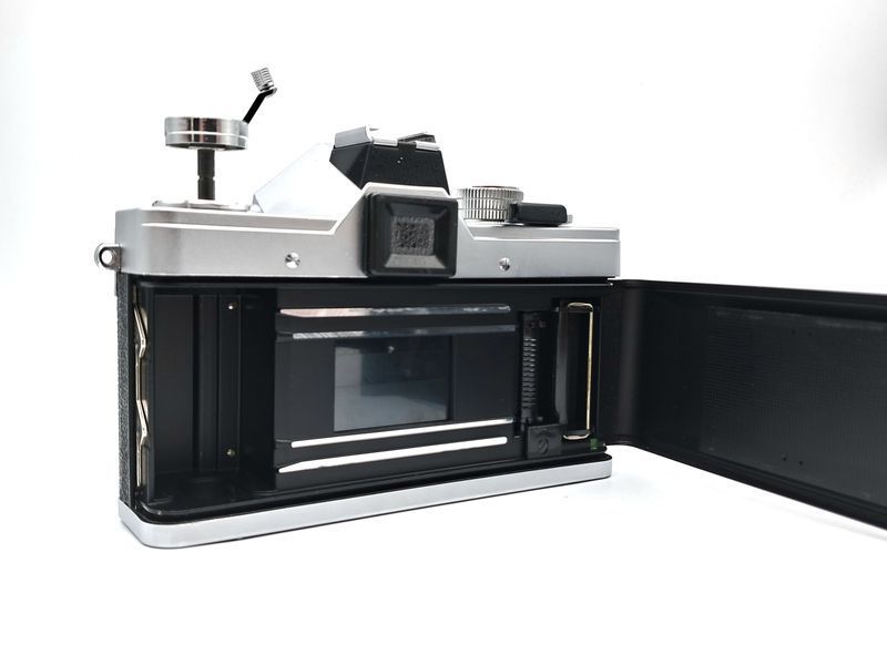Praktica L2