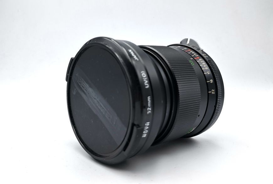 Vivitar 28mm 1:2.5 Auto Wide-Angle