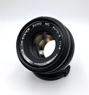 Olympus OM-SYSTEM Zuiko MC Auto-S 1:1.8 f=50mm