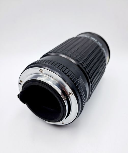 Pentax K об'єктива SMC Pentax-M 200mm f/4 вигляд сзаду