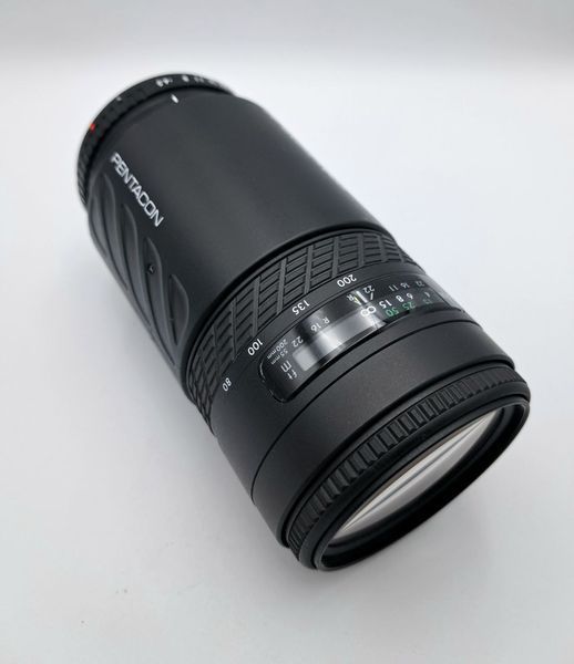 Pentacon Prakticar AF PB 4.5/55-200 MC