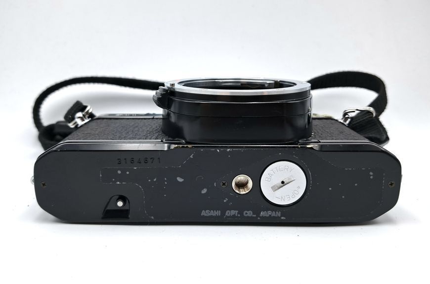 Pentax MV