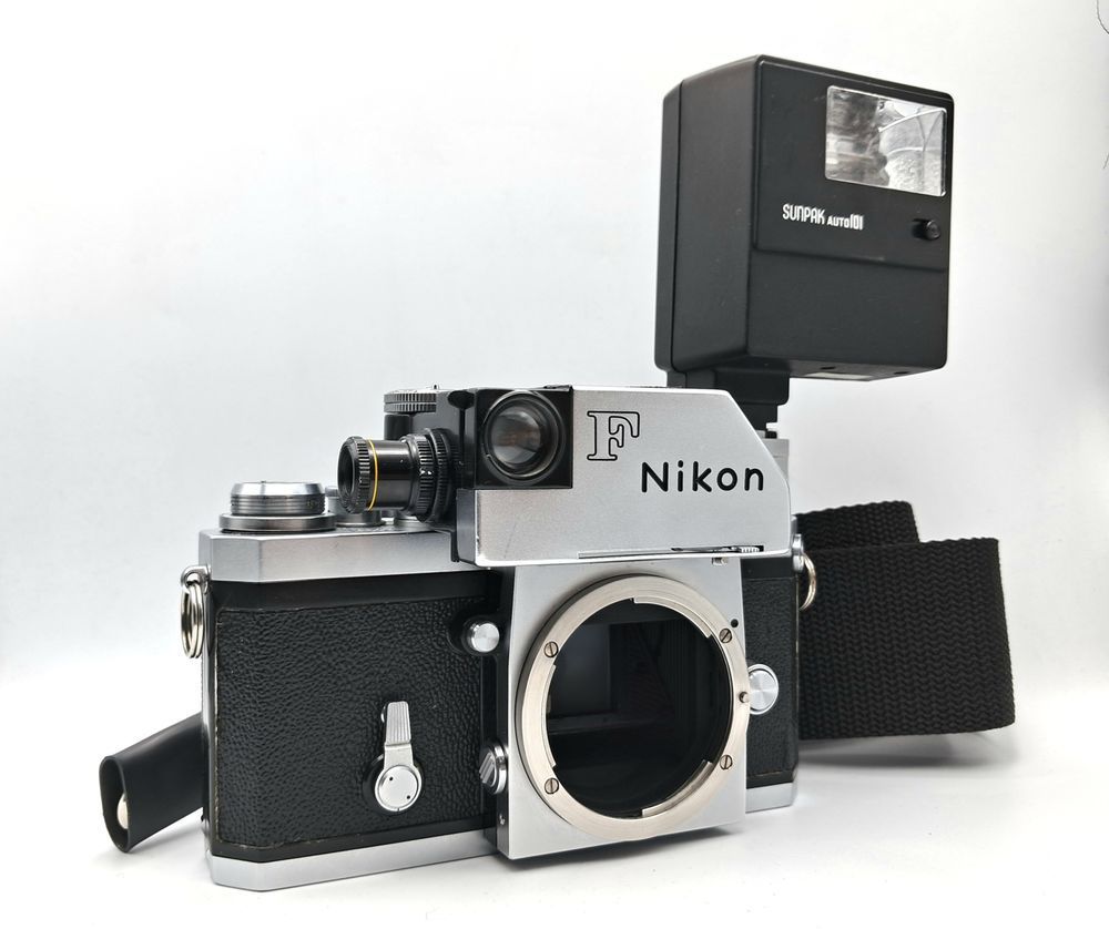 Nikon F