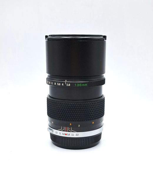 Olympus OM-SYSTEM Zuiko MC Auto-T 1:2.8 f=135mm