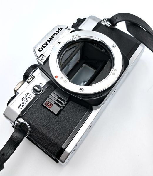 Olympus OM 10