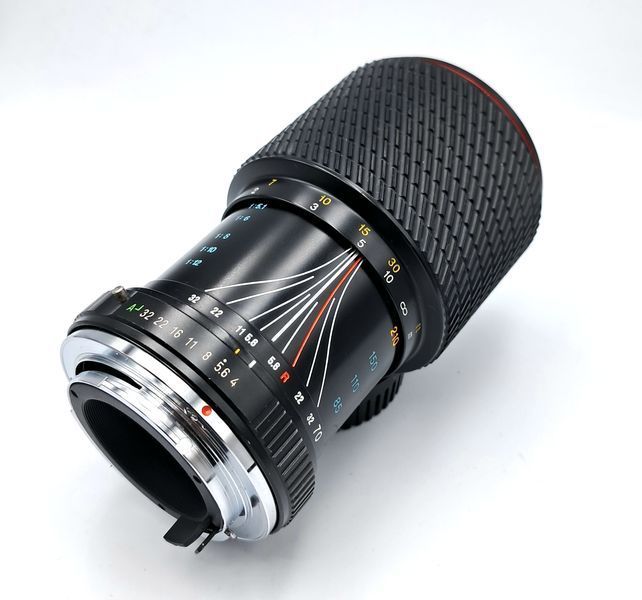 Tokina SD 70-210mm 1:4-5.6