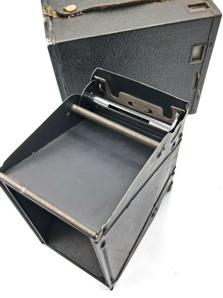 Kodak Brownie No. 2A Mod.C 1916 рік Kodak Brownie No. 2A Mod.C фото