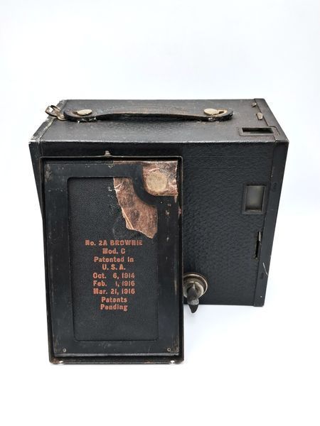Kodak Brownie No. 2A Mod.C 1916 рік Kodak Brownie No. 2A Mod.C фото