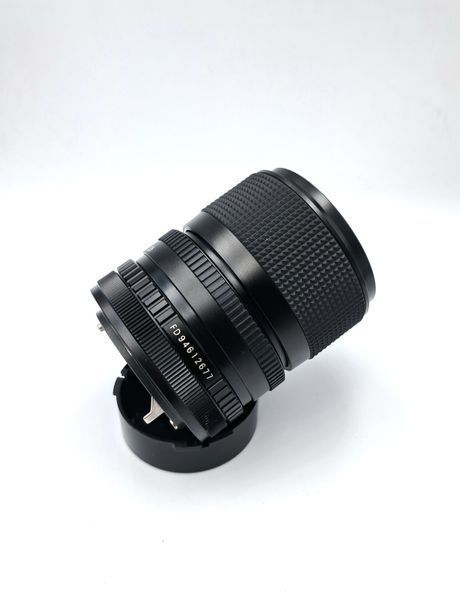 Exakta 35-70mm 1:3.5-4.5 MC Macro