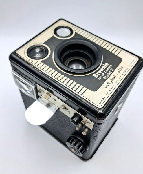 Kodak Brownie Six-20 Model E