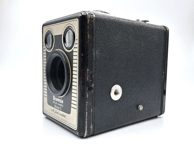 Kodak Brownie Six-20 Model E
