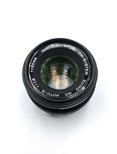 Olympus OM-SYSTEM Zuiko MC Auto-S 1:1.8 f=50mm