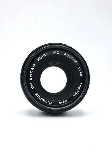 Olympus OM-SYSTEM Zuiko MC Auto-S 1:1.8 f=50mm