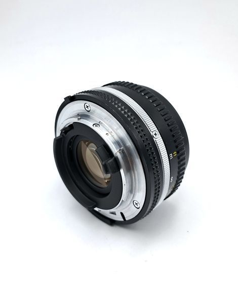Nikon Nikkor 50mm 1:1.8