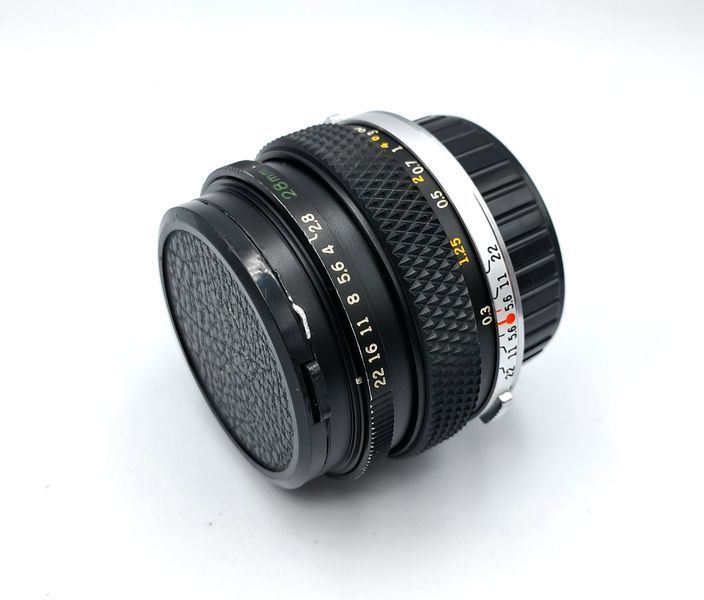 Olympus OM-SYSTEM Zuiko Auto-W 28mm 1:2.8 324160 фото