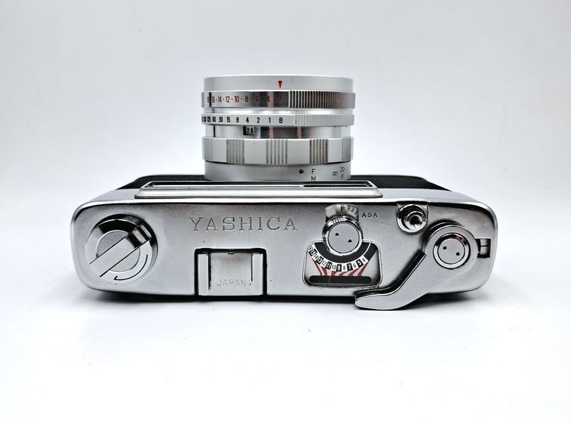 Yashica Minister III